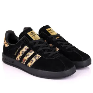 AD Broomfield  Exquisite Leopard Stripes Designed Sneakers  - Black