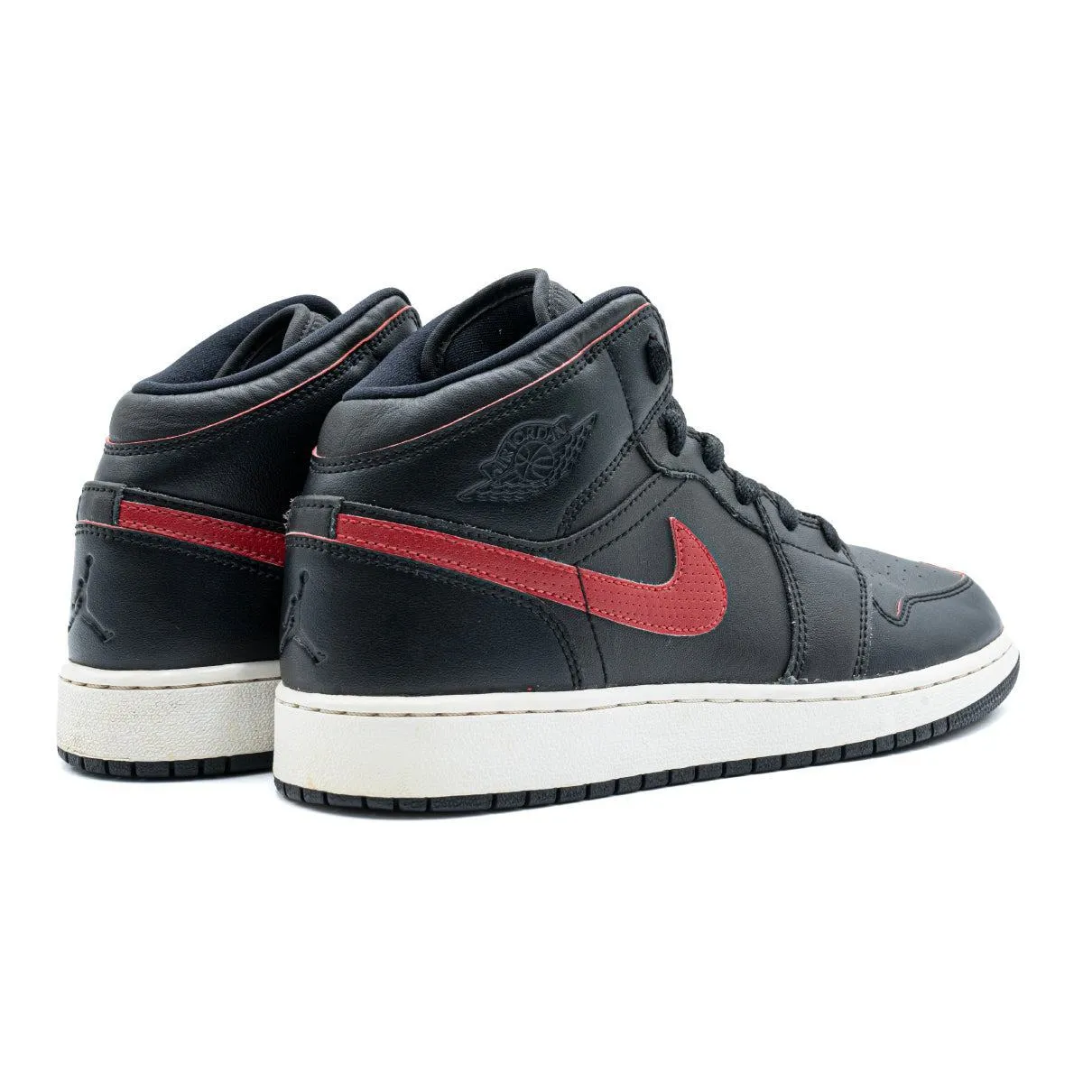 Air Jordan 1 Retro High-Top Sneakers Leather Black Colour For Women