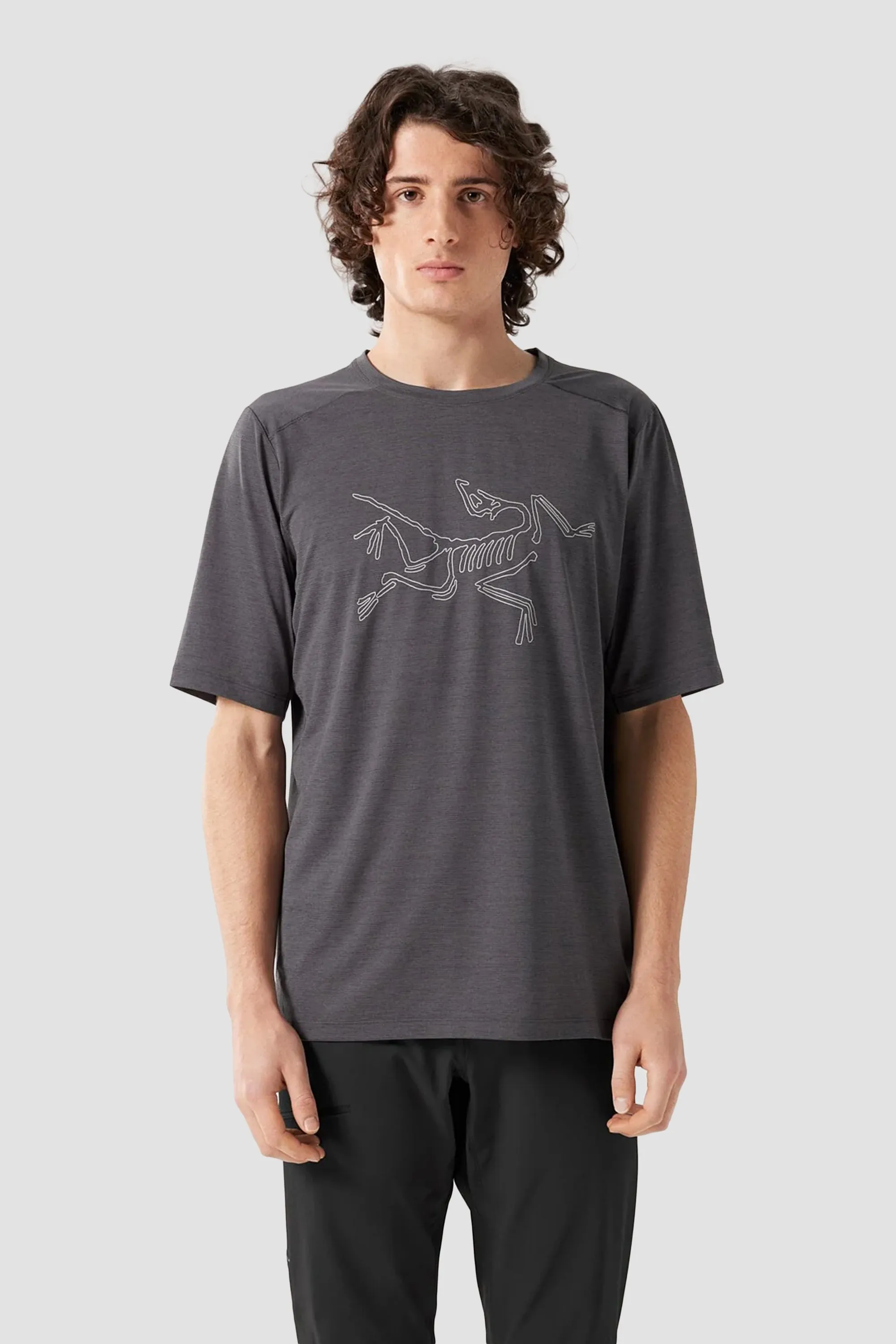 Arc'teryx Men's Cormac Logo SS Shirt in Black Heather