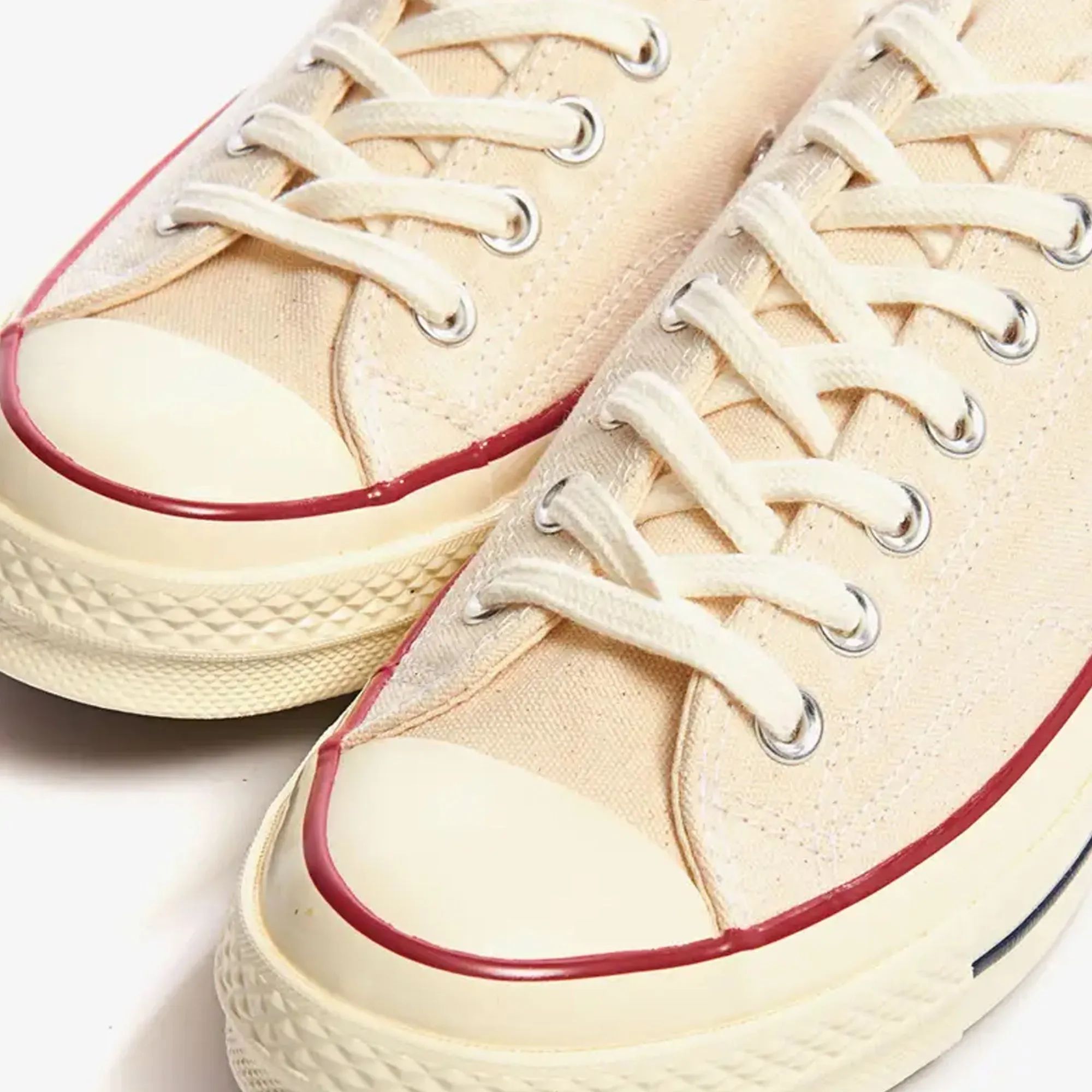 Converse | CHUCK 70 CLASSIC LOW { OFF WHITE