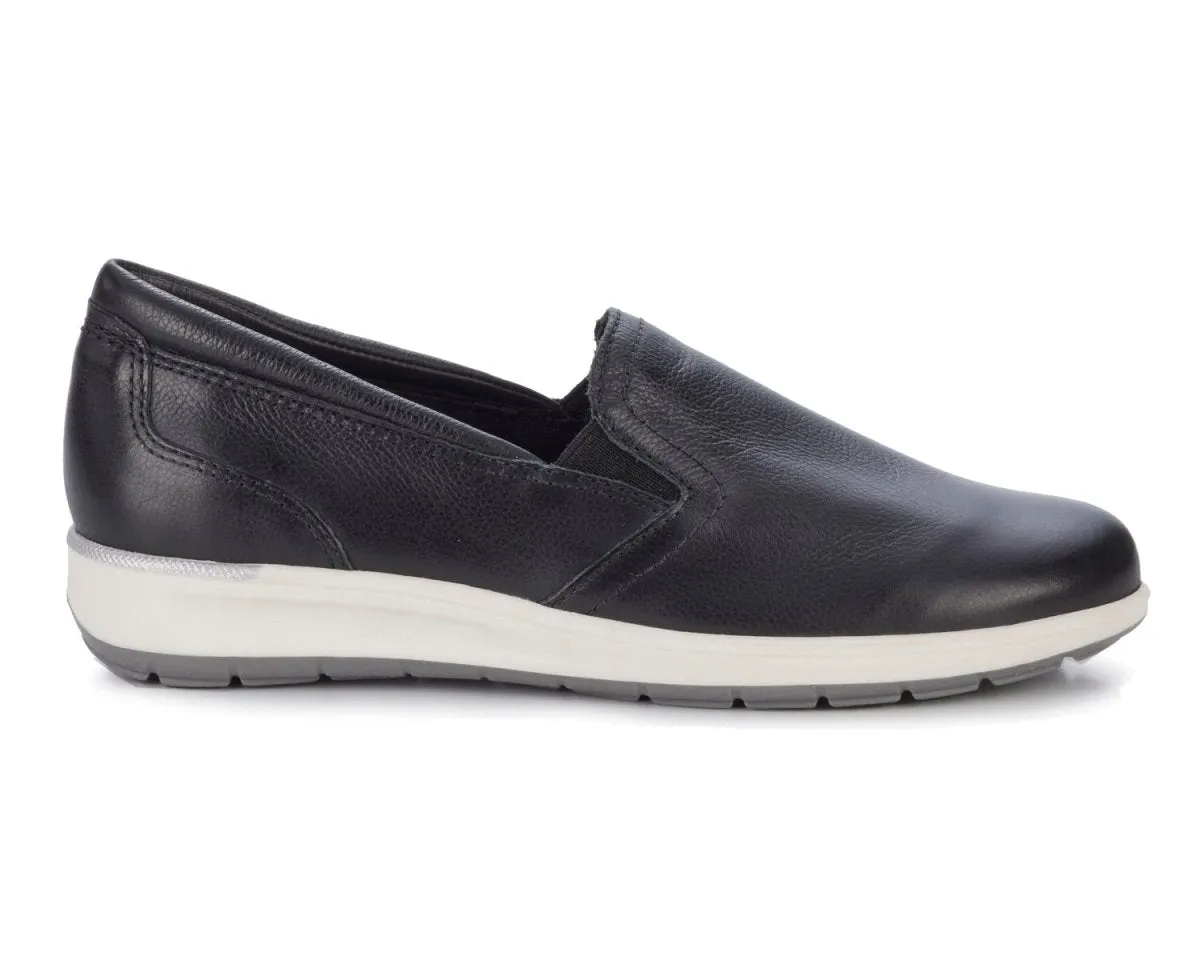 Ros Hommerson Orleans Women's Slip-on Casual Sneaker In Black