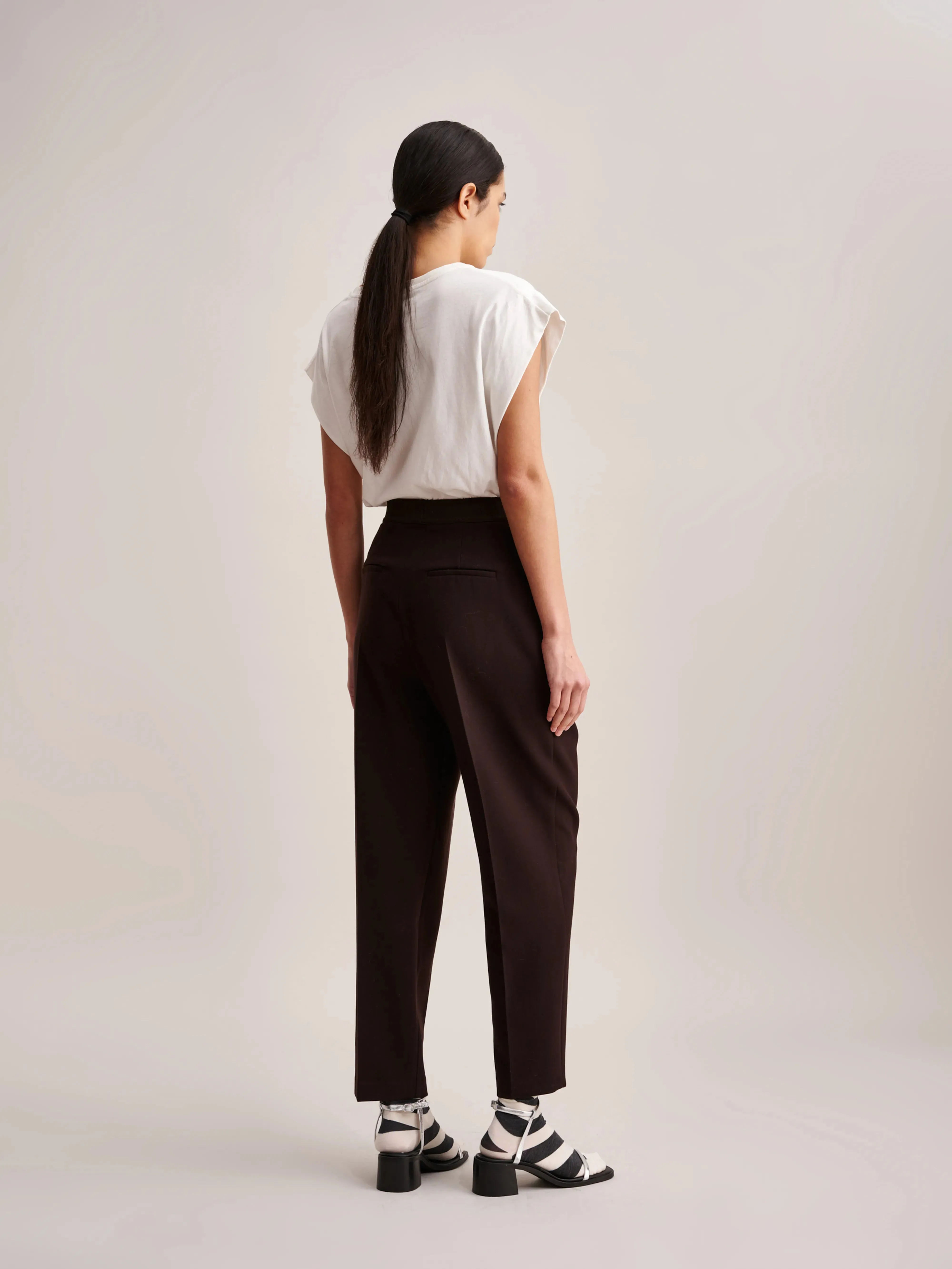 Seoul Trousers (232 / W / EBENE)